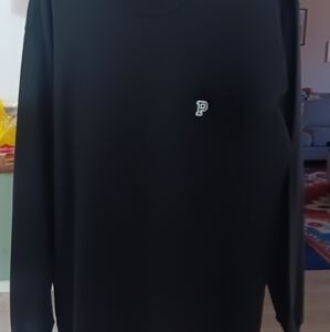 VS PINK Med long sleeve tee,  black